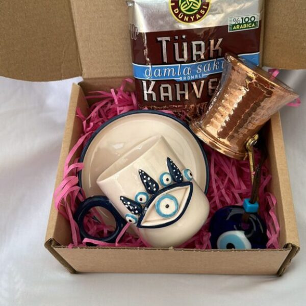 71 - New Year Gift Box for Corporate Companies